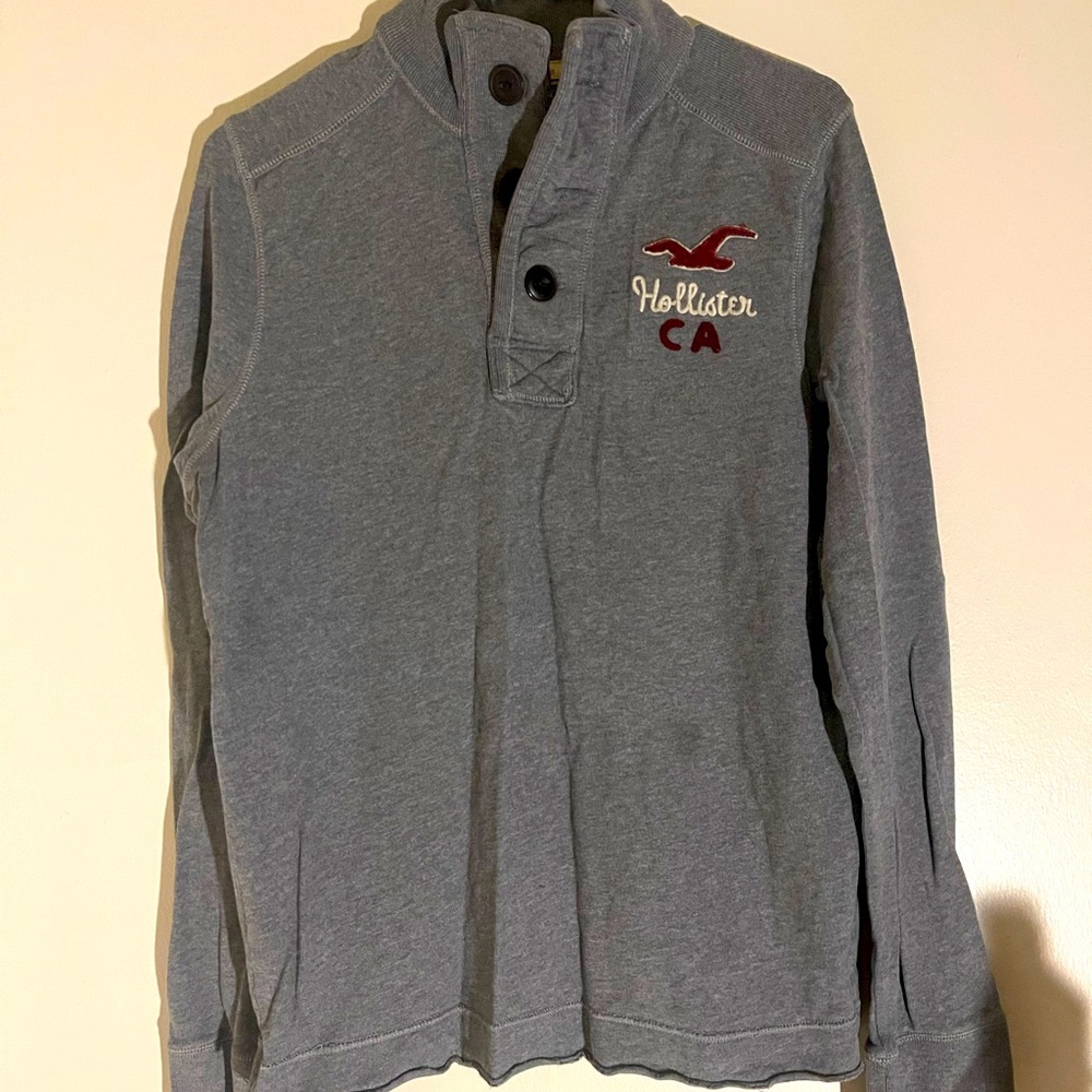 Hollister sweatshirt